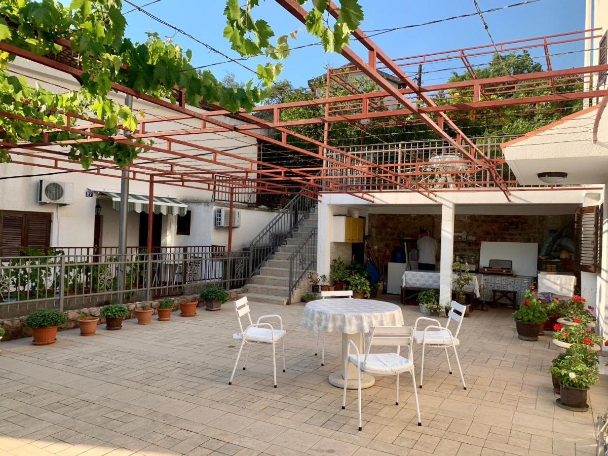Apartments Mari Pržno Exterior foto